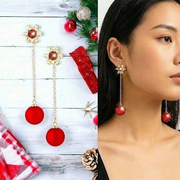 Gold plated red crystal pearl drop snowflake earrings with silver post - Picture 1 of 15